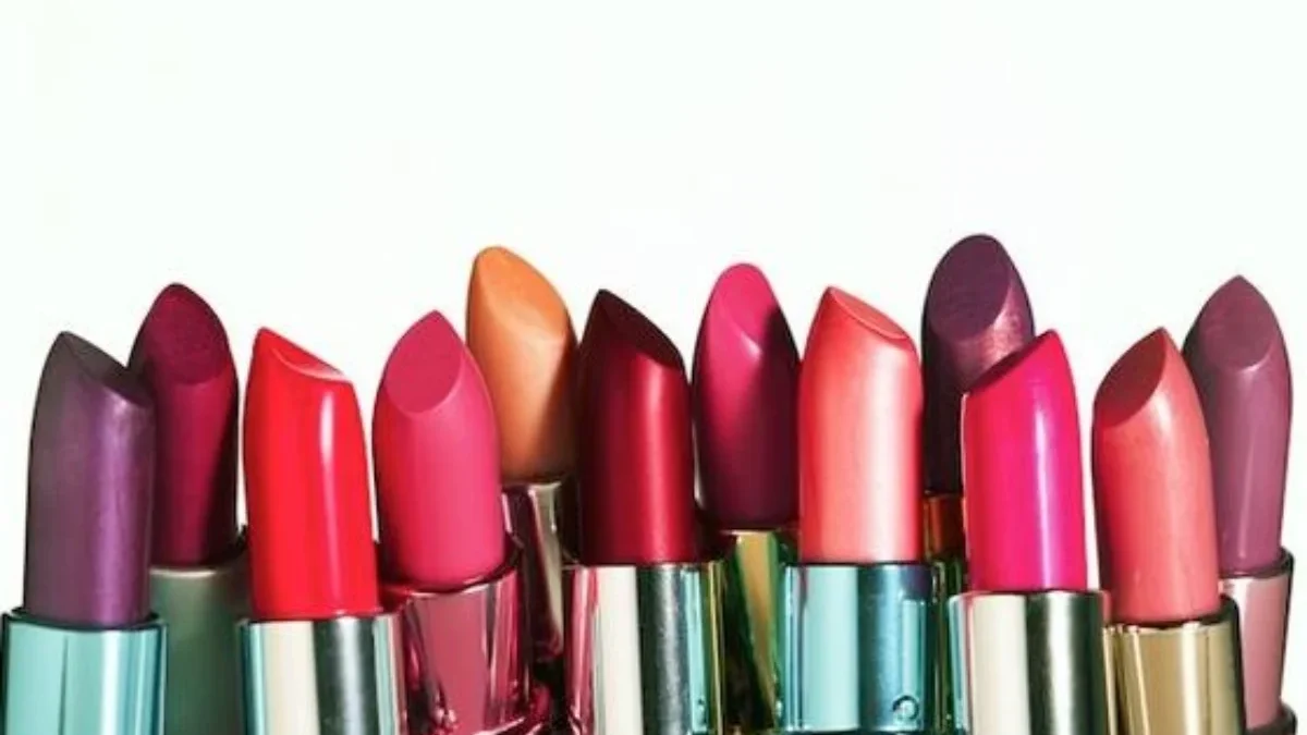 Ini Nih 5 Lipstik yang Cocok untuk Bibir Gelap