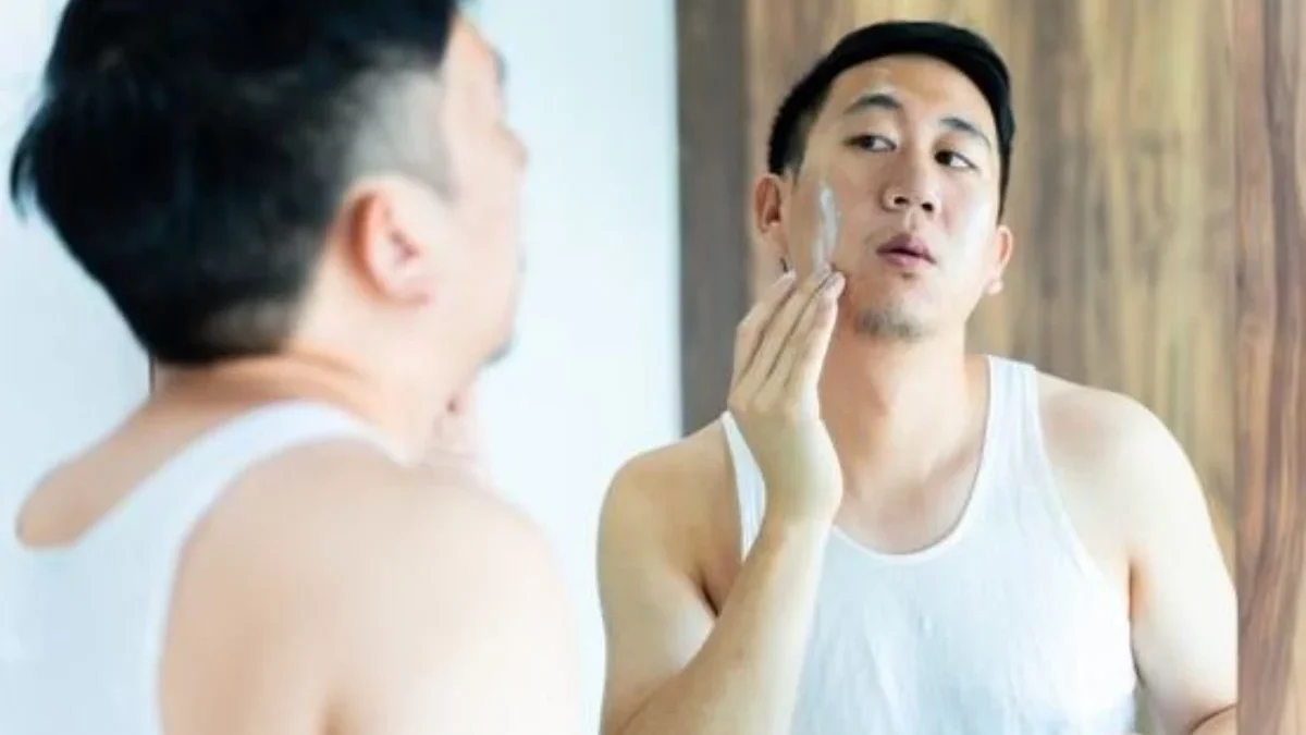 Dambaan Semua Orang, Inilah 6 Rekomendasi Skincare Pria di Tahun 2024
