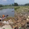 Sungai Citarum Kembali Terkena Lautan Sampah Meski Sudah Dibersihkan, Pandawara Group Bergerak Lagi?