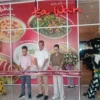 Ta Wan Restaurant buka cabang baru di Kabupaten Garut. GM Ta Wan bersama manajemen Ciplaz melakukan grand open
