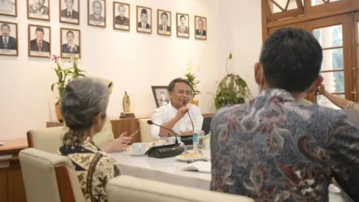 Herman Suryatman Bertemu Rektor Unpad untuk Membahas Persoalan dan Tantangan di Jawa Barat