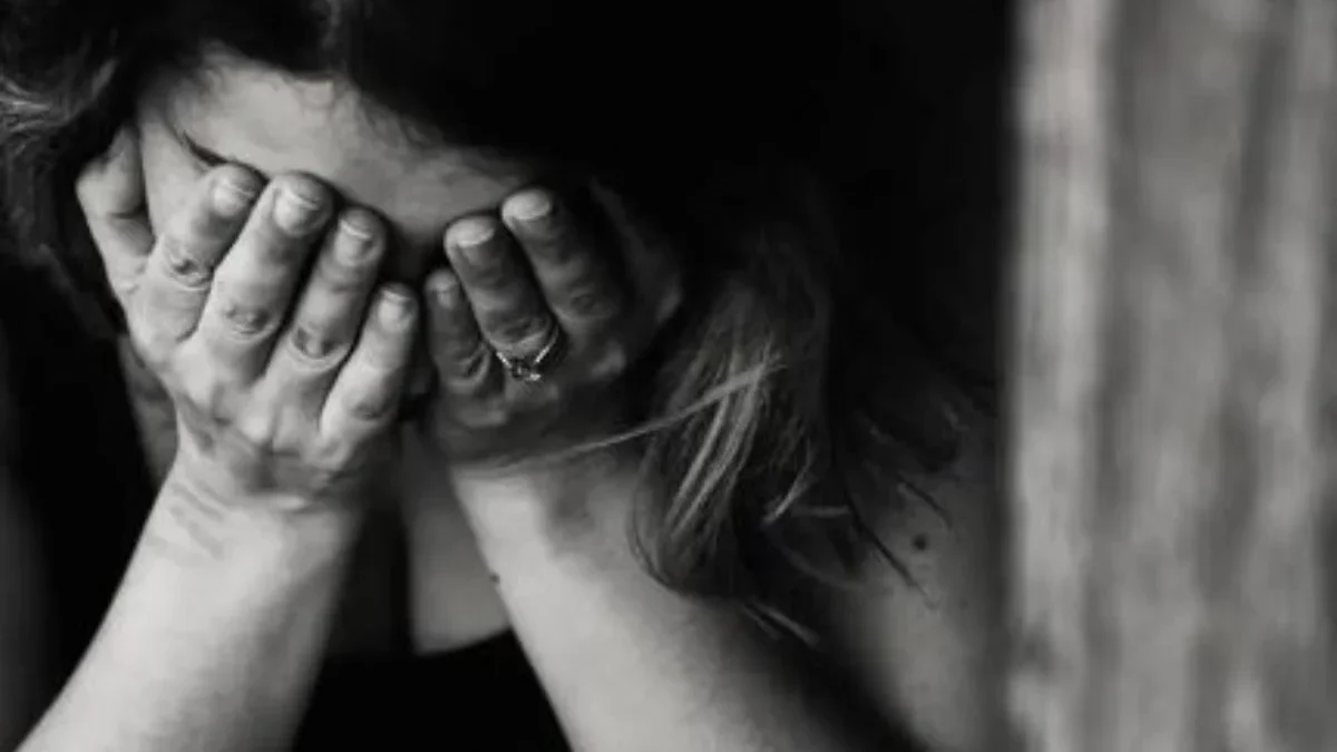 9 Tanda Kalian Punya Trauma yang Belum Sembuh dan Begini Cara Mengatasinya