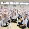 Penjabat Gubernur Jawa Barat Bey Machmudin kembali meninjau pelaksanaan Masa Pengenalan Lingkungan Sekolah (MP