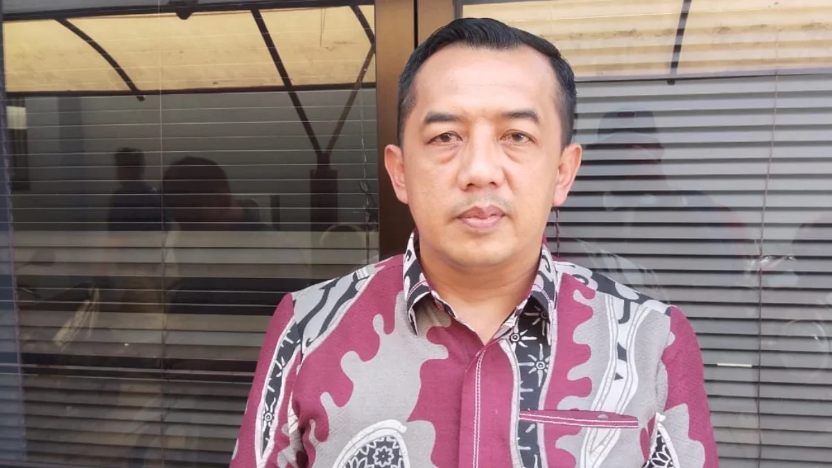 Yudi Nurcahyadi, ketua Organda Kabupaten Garut, saat dimintai keterangan di sela kegiatan pelantikan anggota D