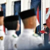 Penjabat Gubernur Jawa Barat Bey Machmudin mengukuhkan 52 anggota Pasukan Pengibar Bendera Pusaka (Paskibraka)